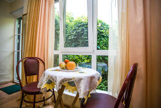 Гостевой дом Казантипс Щёлкино Трехместный номер «Комфорт»-6