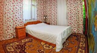 Гостевой дом Частный пансионат Казантипс Щёлкино Небольшой двухместный номер с 1 кроватью или 2 отдельными кроватями-39