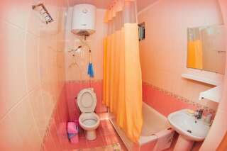 Гостевой дом Казантипс Щёлкино Трехместный номер «Комфорт»-7